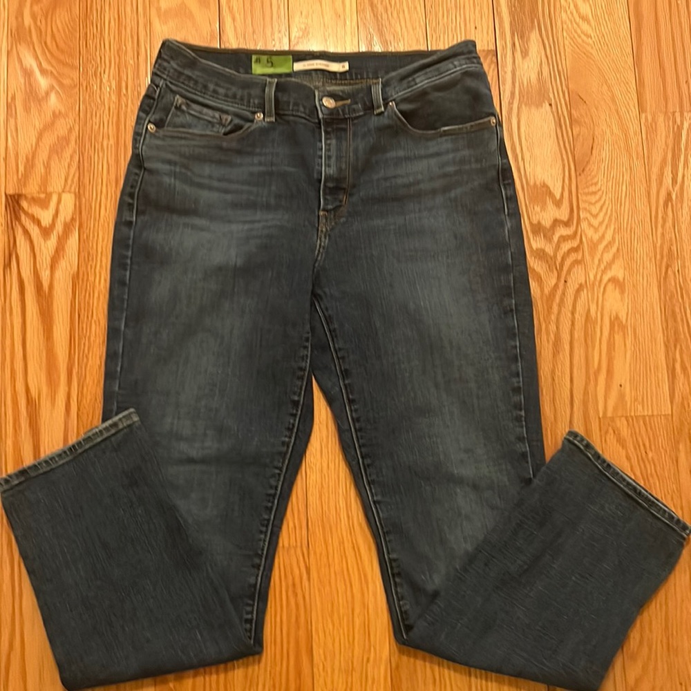 Women’s blue Classic Straight Jeans 
size 8 waist 29 length 30